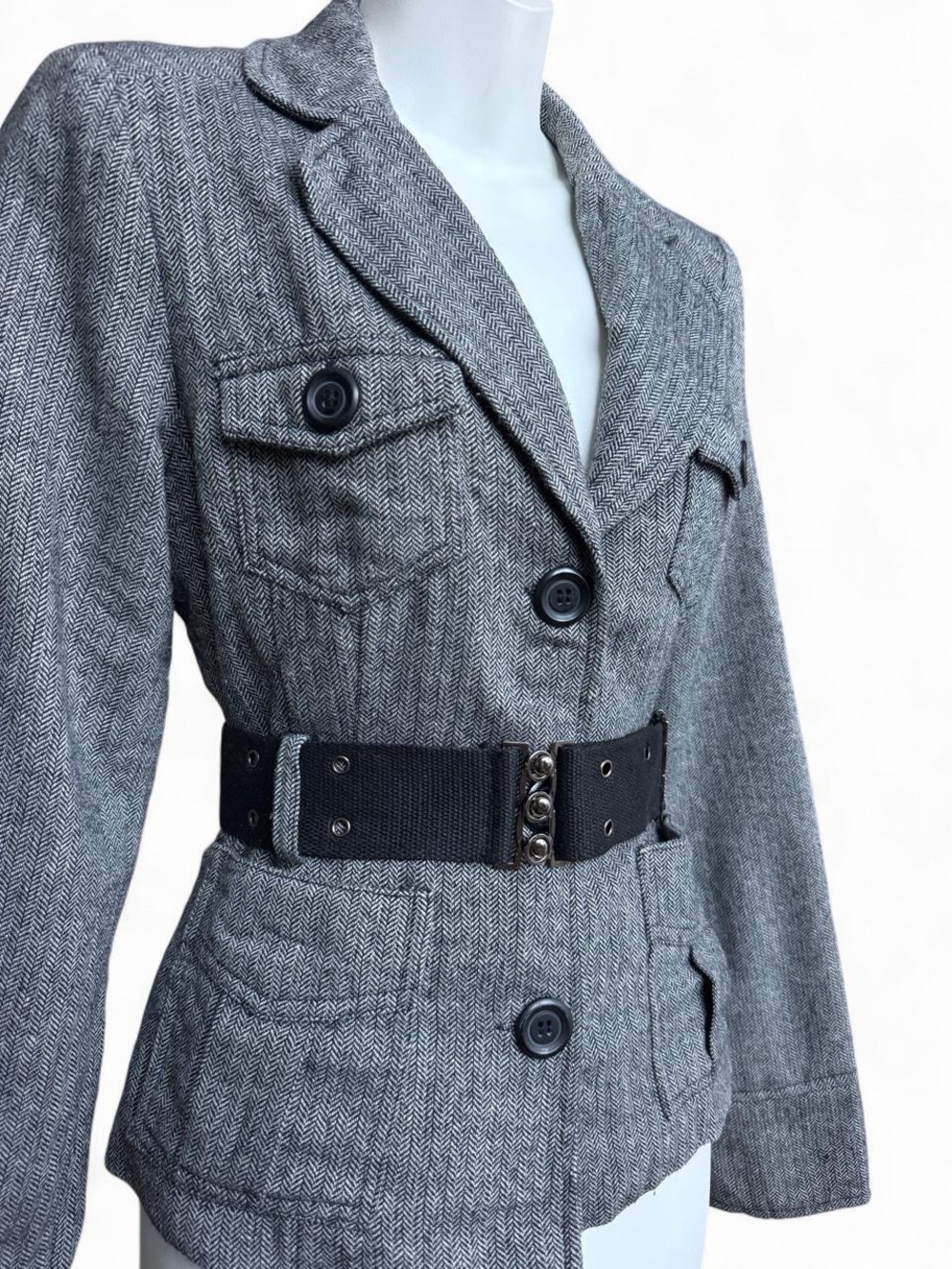 Women’s Gray Tailored Belted Jacket - Picture 4 of 6